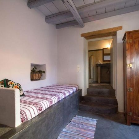 Abramis Rooms Mitáta エクステリア 写真