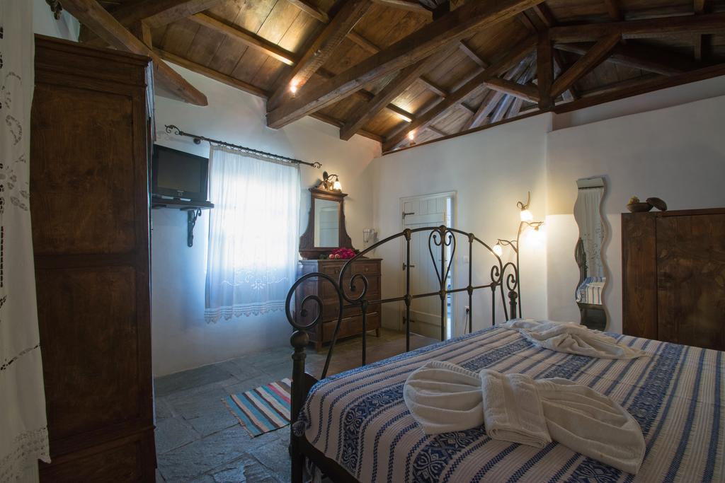 Abramis Rooms Mitáta エクステリア 写真