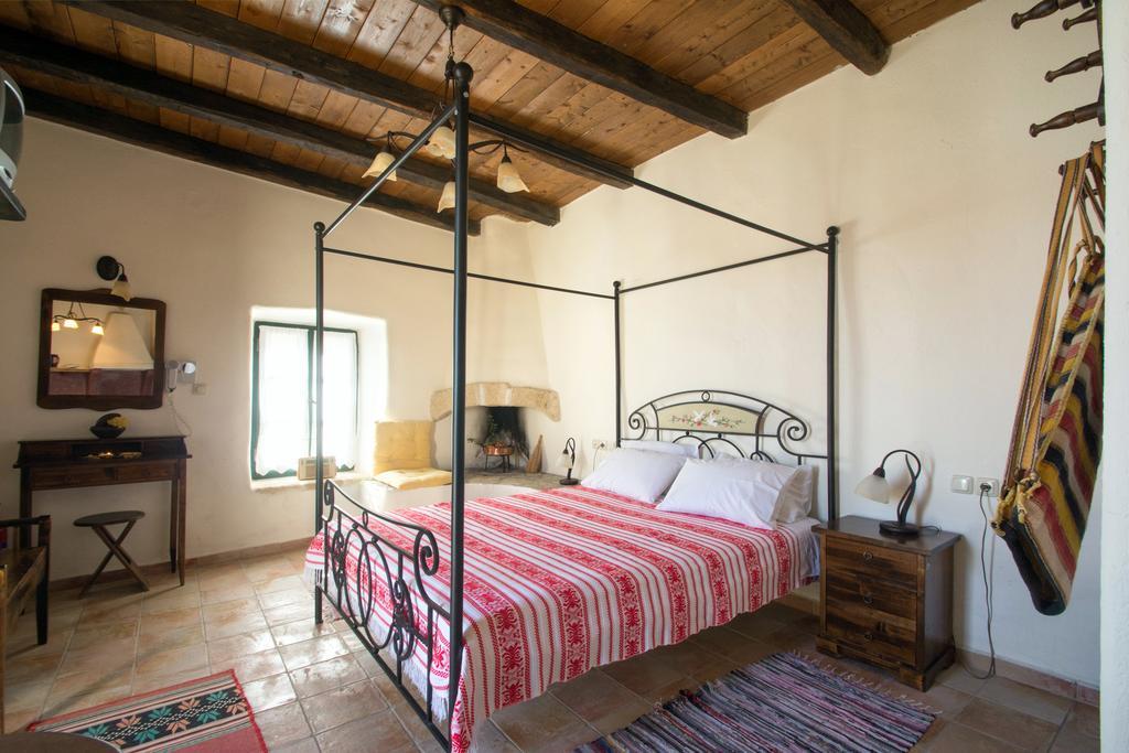 Abramis Rooms Mitáta エクステリア 写真