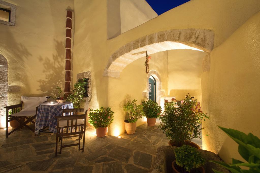 Abramis Rooms Mitáta エクステリア 写真