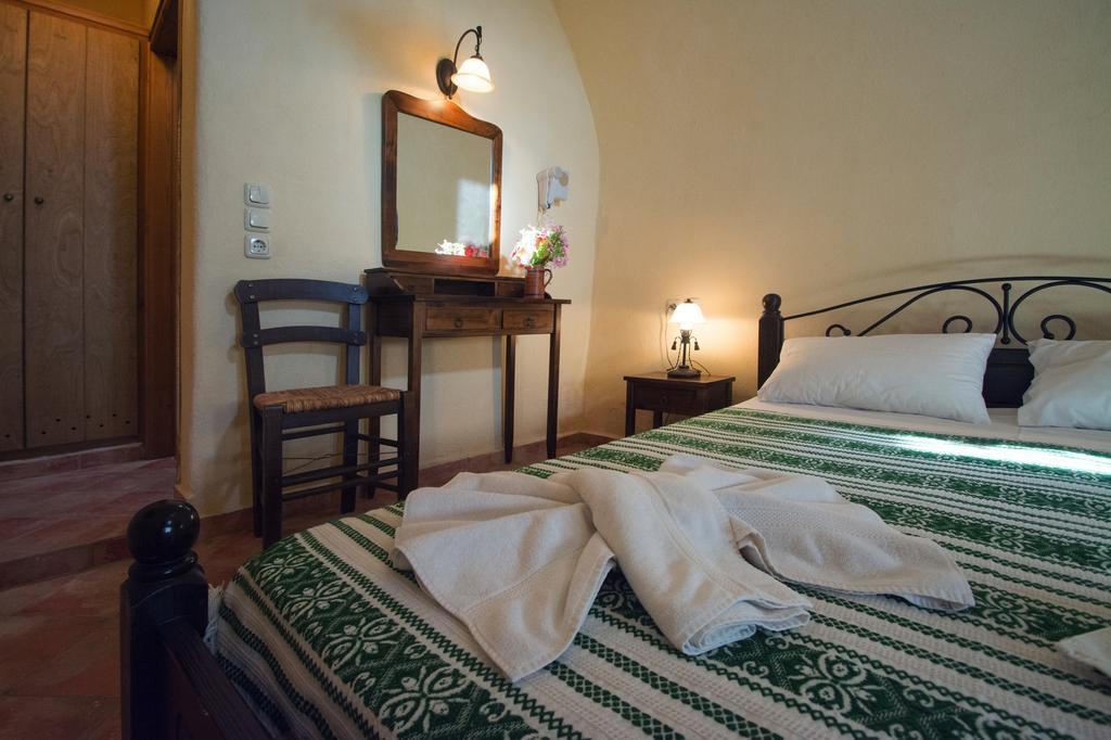 Abramis Rooms Mitáta エクステリア 写真